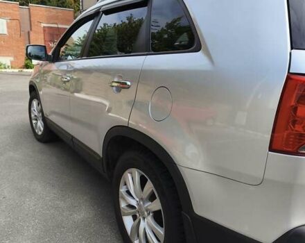 Серый Киа Соренто, объемом двигателя 2.4 л и пробегом 137 тыс. км за 11999 $, фото 3 на Automoto.ua