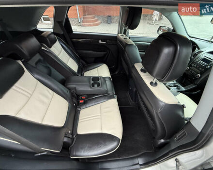 Серый Киа Соренто, объемом двигателя 2.2 л и пробегом 249 тыс. км за 11999 $, фото 16 на Automoto.ua