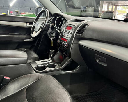 Киа Соренто 2010 в Киеве на Automoto.ua Серый Киа Соренто, объемом двигателя 2.4 л и пробегом 225 тыс. км за 11500 $, фото 47 на Automoto.ua