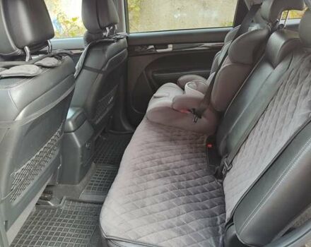 Серый Киа Соренто, объемом двигателя 2.2 л и пробегом 270 тыс. км за 12500 $, фото 14 на Automoto.ua