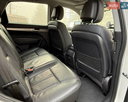 Серый Киа Соренто, объемом двигателя 2.2 л и пробегом 225 тыс. км за 12950 $, фото 52 на Automoto.ua