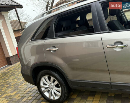 Сірий Кіа Соренто, об'ємом двигуна 2.2 л та пробігом 222 тис. км за 12450 $, фото 8 на Automoto.ua