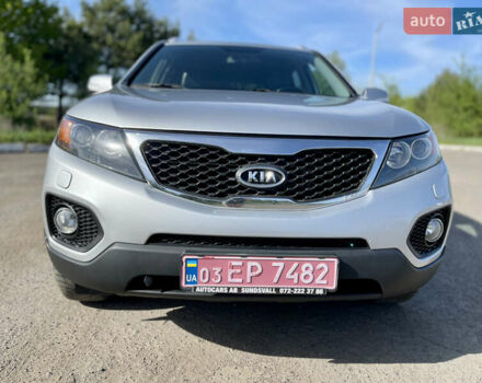 Серый Киа Соренто, объемом двигателя 2.2 л и пробегом 267 тыс. км за 12299 $, фото 3 на Automoto.ua