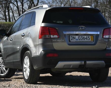 Серый Киа Соренто, объемом двигателя 2.2 л и пробегом 209 тыс. км за 12999 $, фото 4 на Automoto.ua