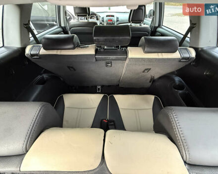 Серый Киа Соренто, объемом двигателя 2.2 л и пробегом 249 тыс. км за 11999 $, фото 32 на Automoto.ua