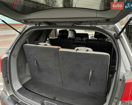 Серый Киа Соренто, объемом двигателя 2.4 л и пробегом 312 тыс. км за 9999 $, фото 20 на Automoto.ua