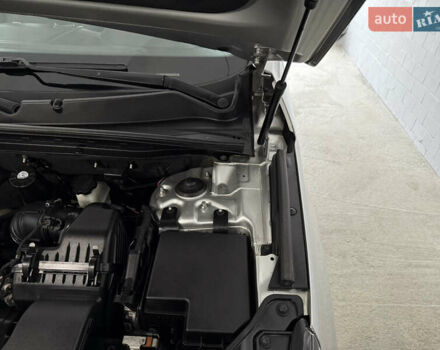 Серый Киа Соренто, объемом двигателя 2.2 л и пробегом 225 тыс. км за 12950 $, фото 79 на Automoto.ua