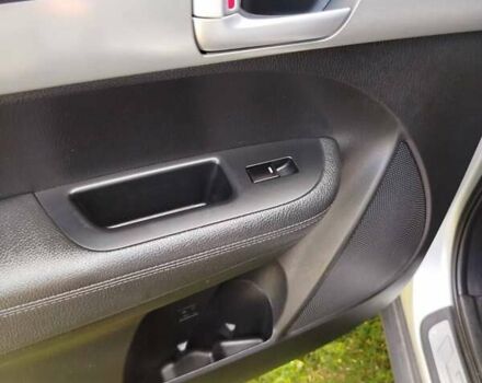 Серый Киа Соренто, объемом двигателя 2.2 л и пробегом 230 тыс. км за 13499 $, фото 31 на Automoto.ua