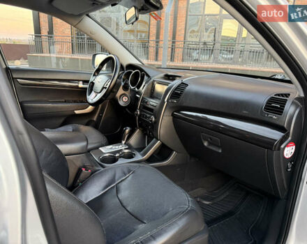 Сірий Кіа Соренто, об'ємом двигуна 2.2 л та пробігом 207 тис. км за 13300 $, фото 64 на Automoto.ua