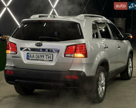 Киа Соренто 2010 в Киеве на Automoto.ua Серый Киа Соренто, объемом двигателя 2.4 л и пробегом 225 тыс. км за 11500 $, фото 4 на Automoto.ua