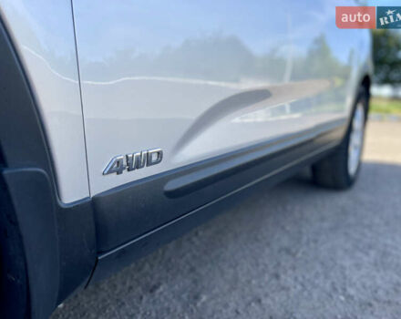 Серый Киа Соренто, объемом двигателя 2.2 л и пробегом 267 тыс. км за 12299 $, фото 57 на Automoto.ua