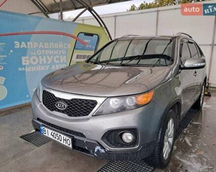 Серый Киа Соренто, объемом двигателя 2.4 л и пробегом 290 тыс. км за 12000 $, фото 7 на Automoto.ua