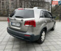 Сірий Кіа Соренто, об'ємом двигуна 2.4 л та пробігом 312 тис. км за 9999 $, фото 7 на Automoto.ua