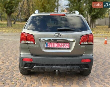 Серый Киа Соренто, объемом двигателя 2.2 л и пробегом 270 тыс. км за 13200 $, фото 3 на Automoto.ua
