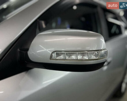 Киа Соренто 2010 в Киеве на Automoto.ua Серый Киа Соренто, объемом двигателя 2.4 л и пробегом 225 тыс. км за 11500 $, фото 25 на Automoto.ua