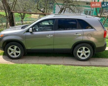 Серый Киа Соренто, объемом двигателя 2.2 л и пробегом 120 тыс. км за 14900 $, фото 3 на Automoto.ua