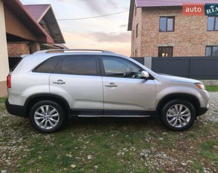 Сірий Кіа Соренто, об'ємом двигуна 2.2 л та пробігом 244 тис. км за 10700 $, фото 3 на Automoto.ua