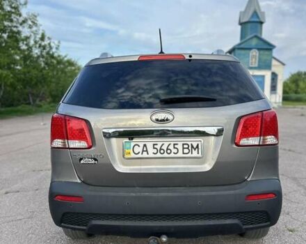 Серый Киа Соренто, объемом двигателя 2.4 л и пробегом 260 тыс. км за 11500 $, фото 26 на Automoto.ua