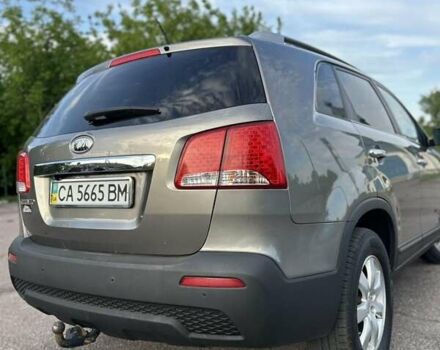 Серый Киа Соренто, объемом двигателя 2.4 л и пробегом 260 тыс. км за 11500 $, фото 25 на Automoto.ua