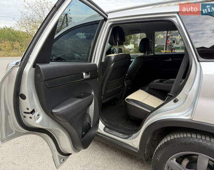 Серый Киа Соренто, объемом двигателя 2.2 л и пробегом 249 тыс. км за 11999 $, фото 17 на Automoto.ua