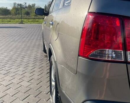Сірий Кіа Соренто, об'ємом двигуна 2.2 л та пробігом 237 тис. км за 12800 $, фото 55 на Automoto.ua
