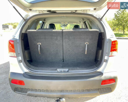 Серый Киа Соренто, объемом двигателя 2.2 л и пробегом 267 тыс. км за 12299 $, фото 35 на Automoto.ua