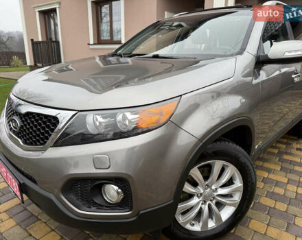 Сірий Кіа Соренто, об'ємом двигуна 2.2 л та пробігом 222 тис. км за 12450 $, фото 22 на Automoto.ua