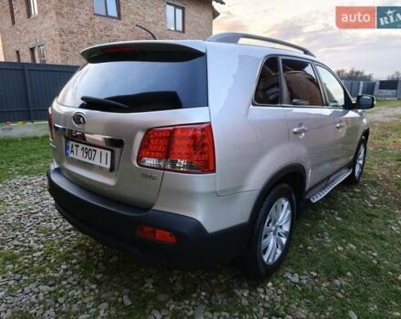 Серый Киа Соренто, объемом двигателя 2.2 л и пробегом 244 тыс. км за 10950 $, фото 20 на Automoto.ua