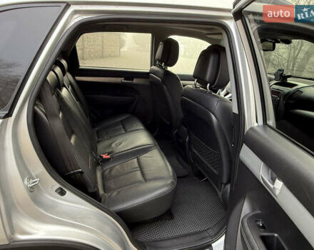 Серый Киа Соренто, объемом двигателя 2.2 л и пробегом 225 тыс. км за 12950 $, фото 53 на Automoto.ua