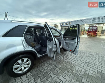 Киа Соренто 2010 в Львове на Automoto.ua Серый Киа Соренто, объемом двигателя 2.36 л и пробегом 190 тыс. км за 9500 $, фото 37 на Automoto.ua