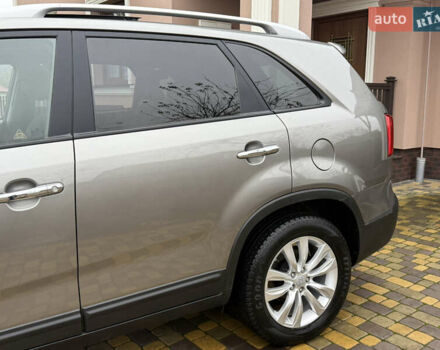 Сірий Кіа Соренто, об'ємом двигуна 2.2 л та пробігом 222 тис. км за 12450 $, фото 4 на Automoto.ua