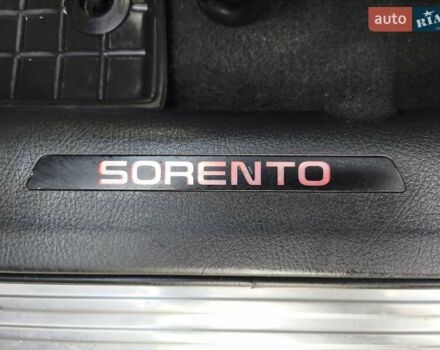 Серый Киа Соренто, объемом двигателя 2.2 л и пробегом 244 тыс. км за 10950 $, фото 48 на Automoto.ua