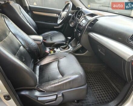 Серый Киа Соренто, объемом двигателя 2.2 л и пробегом 244 тыс. км за 10450 $, фото 38 на Automoto.ua