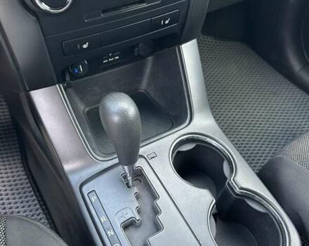 Серый Киа Соренто, объемом двигателя 2.4 л и пробегом 260 тыс. км за 11500 $, фото 32 на Automoto.ua