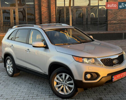 Сірий Кіа Соренто, об'ємом двигуна 2.2 л та пробігом 207 тис. км за 13300 $, фото 4 на Automoto.ua
