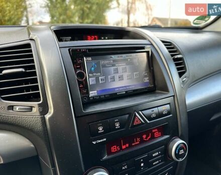 Серый Киа Соренто, объемом двигателя 2.2 л и пробегом 270 тыс. км за 13200 $, фото 27 на Automoto.ua