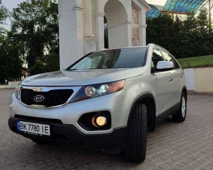 Серый Киа Соренто, объемом двигателя 2.2 л и пробегом 260 тыс. км за 12800 $, фото 2 на Automoto.ua