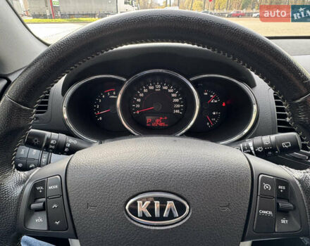 Сірий Кіа Соренто, об'ємом двигуна 2.2 л та пробігом 122 тис. км за 13999 $, фото 47 на Automoto.ua