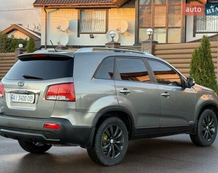 Сірий Кіа Соренто, об'ємом двигуна 2.36 л та пробігом 240 тис. км за 11800 $, фото 35 на Automoto.ua