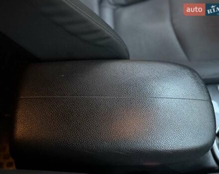 Серый Киа Соренто, объемом двигателя 2.2 л и пробегом 280 тыс. км за 12300 $, фото 54 на Automoto.ua