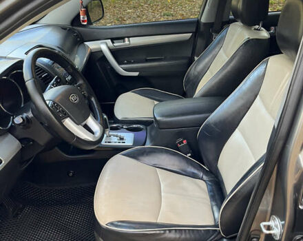 Киа Соренто 2011 в Бродах на Automoto.ua Серый Киа Соренто, объемом двигателя 2.2 л и пробегом 182 тыс. км за 12950 $, фото 17 на Automoto.ua