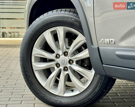 Сірий Кіа Соренто, об'ємом двигуна 2.2 л та пробігом 122 тис. км за 13999 $, фото 42 на Automoto.ua