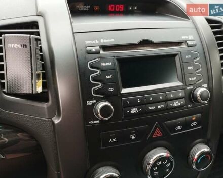 Серый Киа Соренто, объемом двигателя 2.36 л и пробегом 189 тыс. км за 11300 $, фото 11 на Automoto.ua