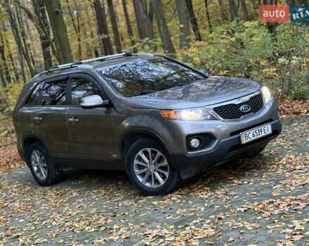 Киа Соренто 2011 в Львове на Automoto.ua Серый Киа Соренто, объемом двигателя 2.2 л и пробегом 280 тыс. км за 12999 $, фото 54 на Automoto.ua