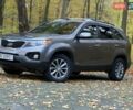 Киа Соренто 2011 в Львове на Automoto.ua Серый Киа Соренто, объемом двигателя 2.2 л и пробегом 280 тыс. км за 12999 $, фото 10 на Automoto.ua