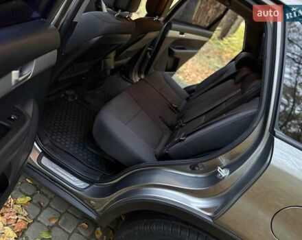 Серый Киа Соренто, объемом двигателя 2.2 л и пробегом 280 тыс. км за 12300 $, фото 67 на Automoto.ua