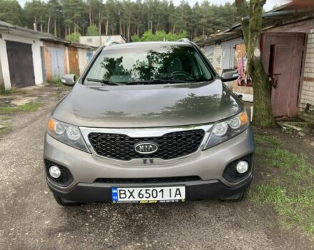 Серый Киа Соренто, объемом двигателя 2.4 л и пробегом 240 тыс. км за 9500 $, фото 3 на Automoto.ua