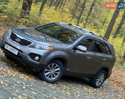 Киа Соренто 2011 в Львове на Automoto.ua Серый Киа Соренто, объемом двигателя 2.2 л и пробегом 280 тыс. км за 12999 $, фото 8 на Automoto.ua