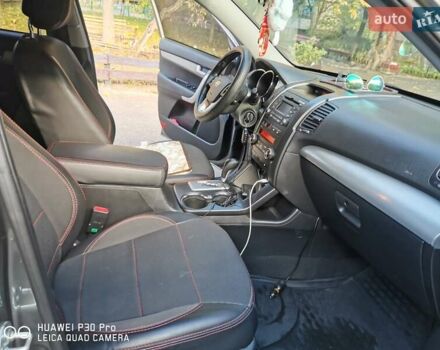 Серый Киа Соренто, объемом двигателя 2.4 л и пробегом 277 тыс. км за 11300 $, фото 27 на Automoto.ua