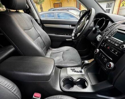 Сірий Кіа Соренто, об'ємом двигуна 2.19 л та пробігом 159 тис. км за 14990 $, фото 5 на Automoto.ua